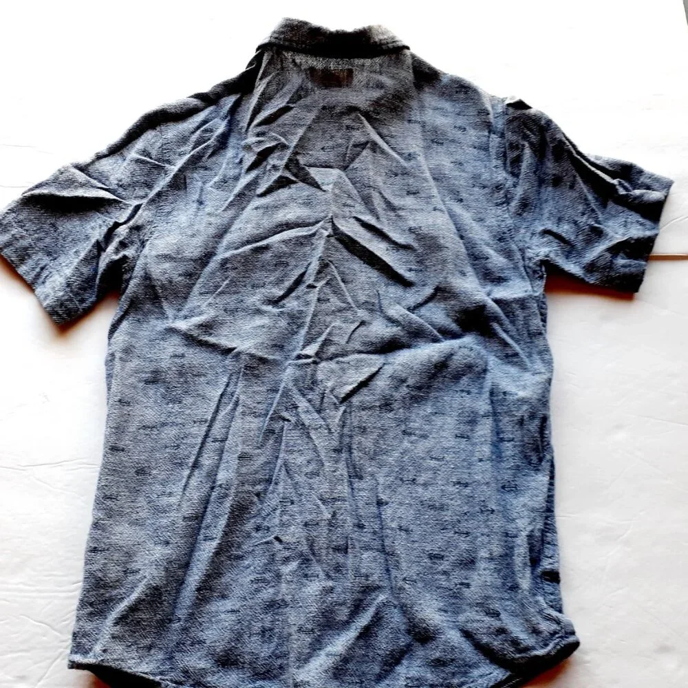 Old Navy Boys Shirt Button Down Blue Linen Blend Fish Short Sleeve Large 10-12